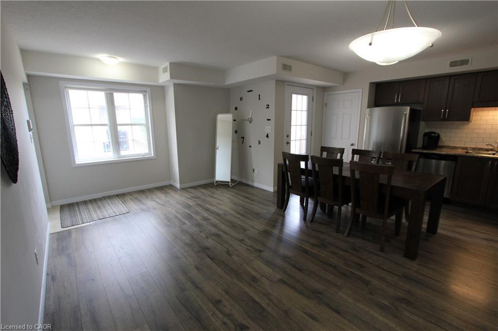 3E-255 Maitland Street, Kitchener, ON - Indoor