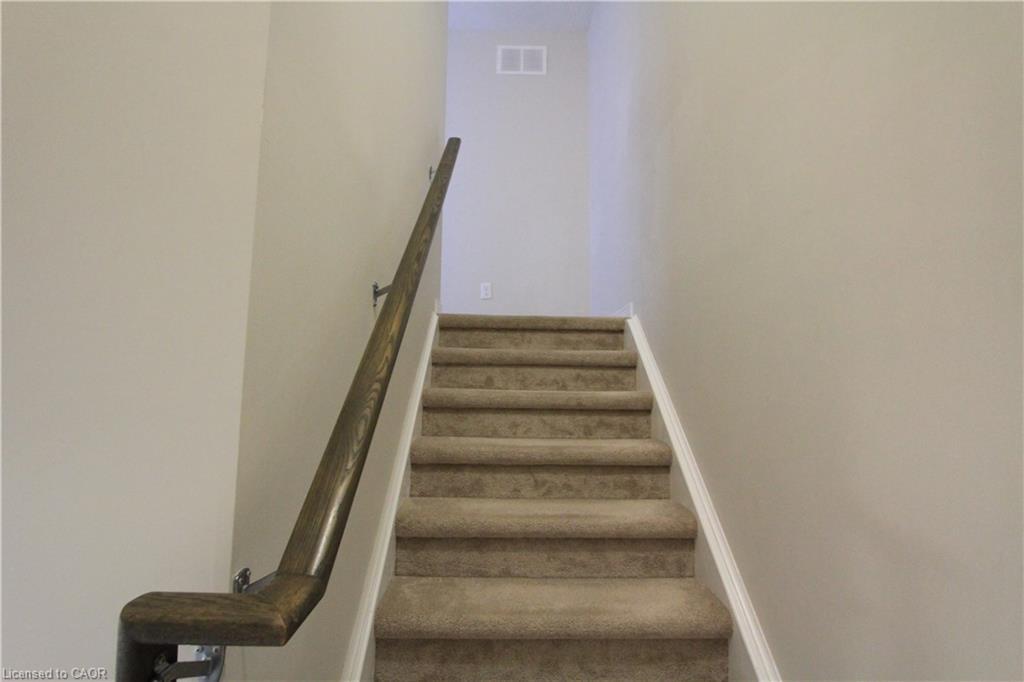 3E-255 Maitland Street, Kitchener, ON - Indoor Photo Showing Other Room