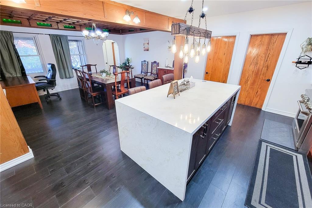 1423 Merrittville Highway, Welland, ON - Indoor