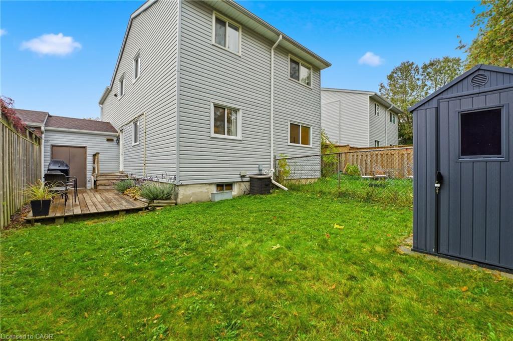 11 Hillbrook Crescent, Kitchener, ON - Outdoor With Exterior