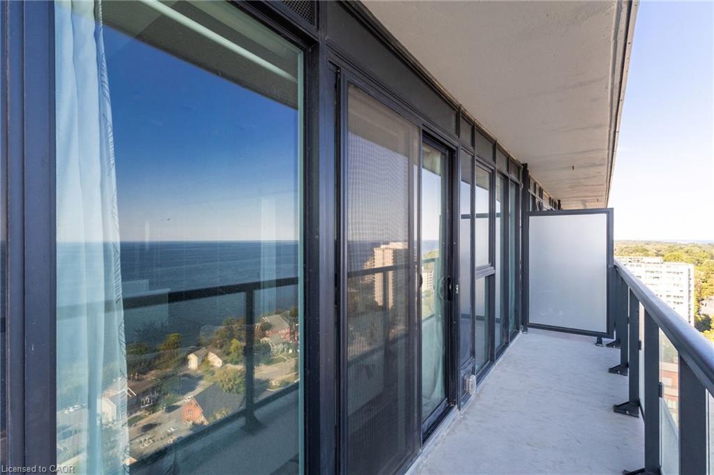 1805-370 Martha Street, Burlington, ON - Outdoor With Balcony With Exterior