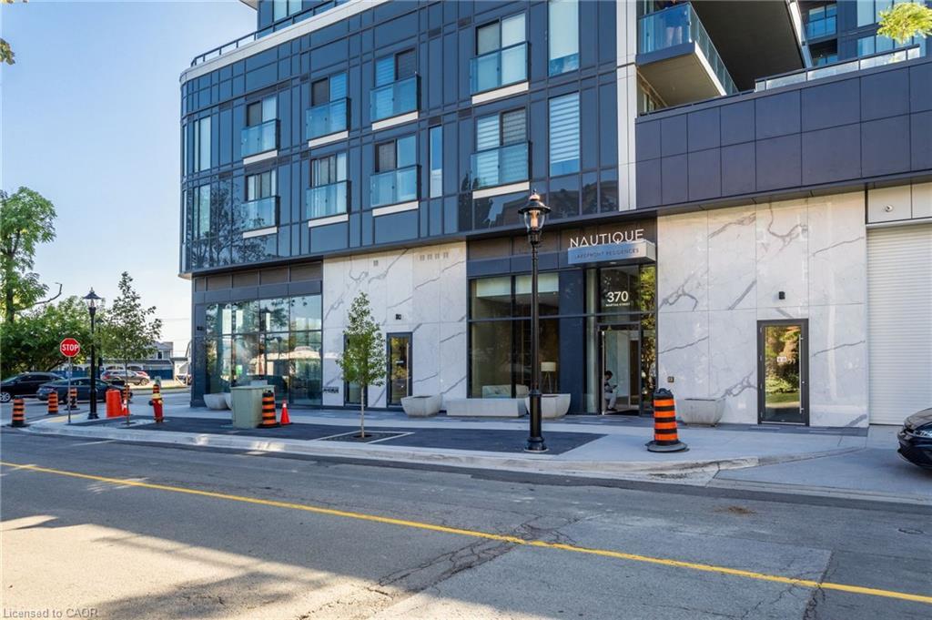 1805-370 Martha Street, Burlington, ON - Outdoor