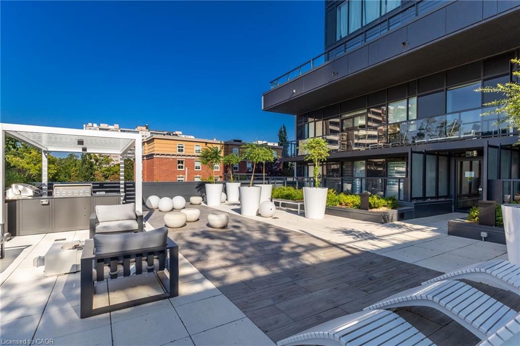 1805-370 Martha Street, Burlington, ON - Outdoor With Deck Patio Veranda