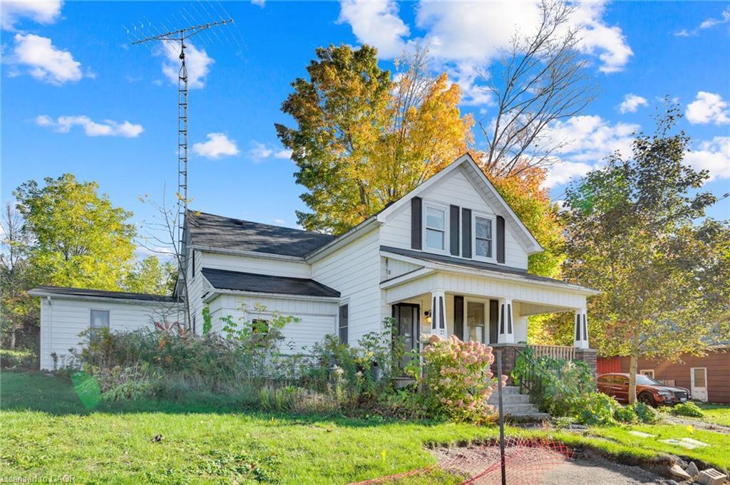 27 Wellington Street, Asphodel-Norwood Twp, ON - Outdoor With Deck Patio Veranda With Facade