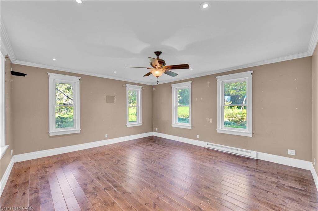 27 Wellington Street, Asphodel-Norwood Twp, ON - Indoor Photo Showing Other Room