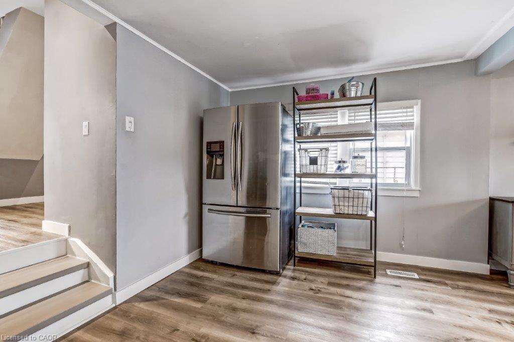 12 Pansy Avenue, Port Dover, ON - Indoor Photo Showing Other Room