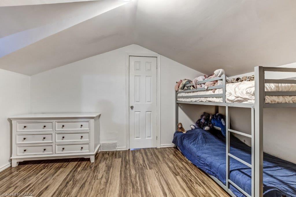 12 Pansy Avenue, Port Dover, ON - Indoor Photo Showing Bedroom