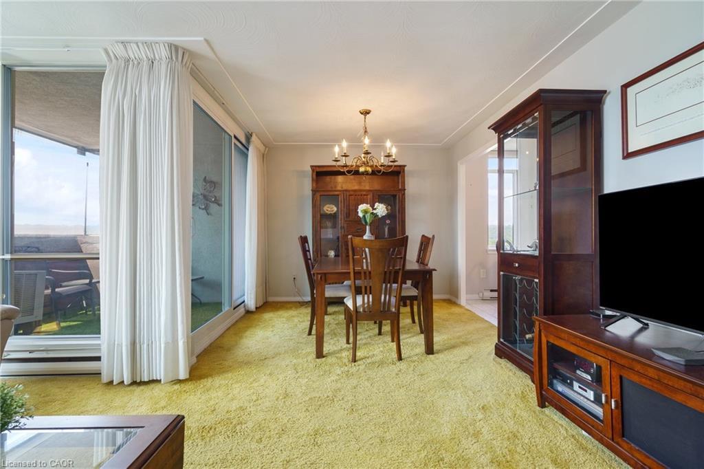 908-30 Harrisford Street, Hamilton, ON - Indoor Photo Showing Other Room