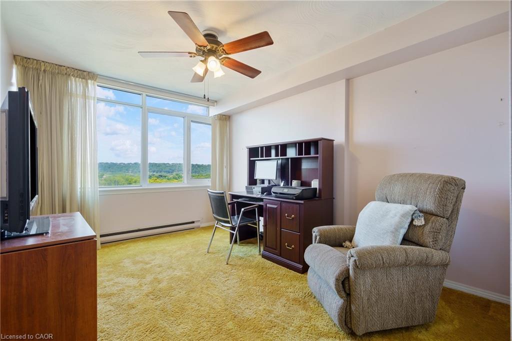 908-30 Harrisford Street, Hamilton, ON - Indoor Photo Showing Office