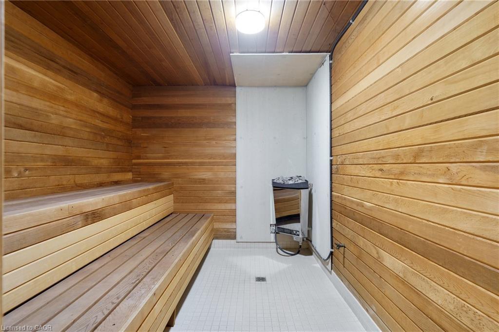 908-30 Harrisford Street, Hamilton, ON - Photo Showing Other Room