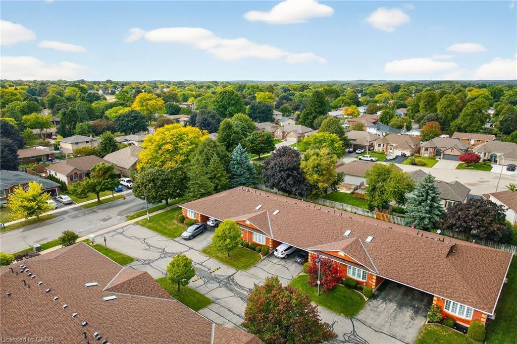 2-20 Courtland Drive, Brantford, ON - Outdoor With View