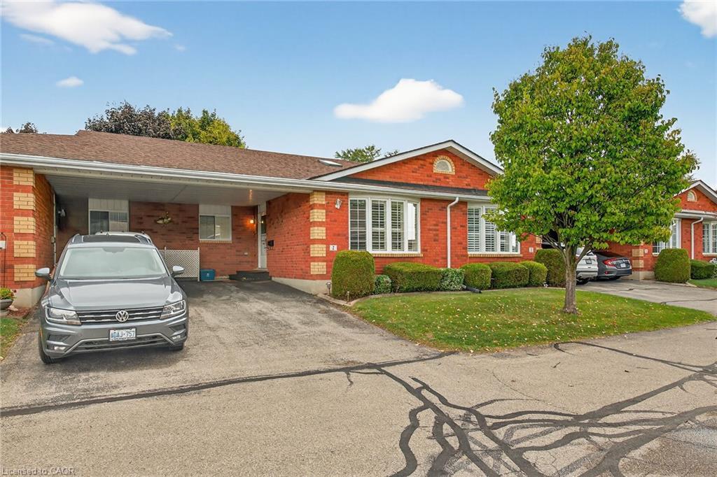 2-20 Courtland Drive, Brantford, ON - Outdoor With Facade