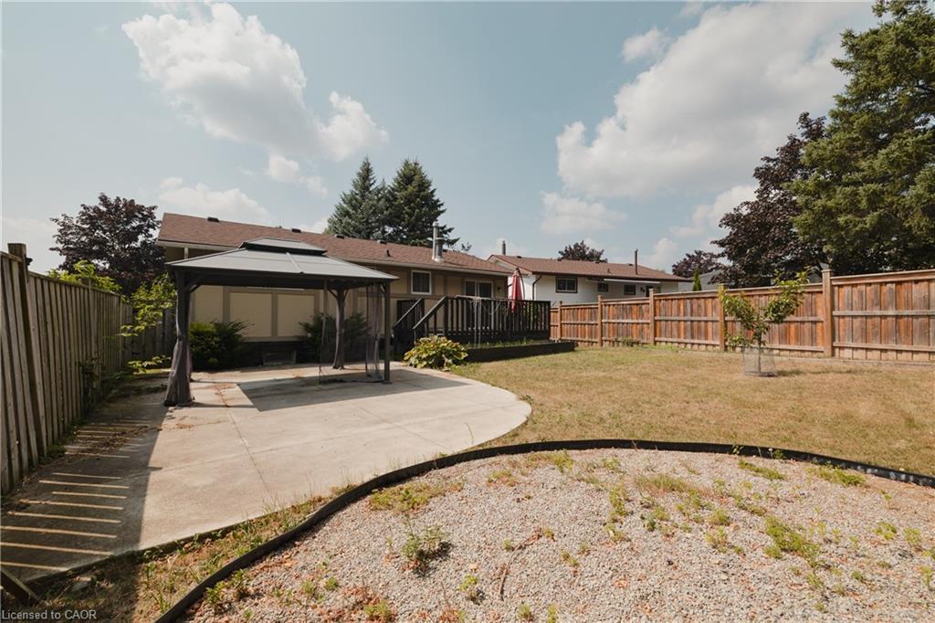 Upper Level-595 Pioneer Drive, Kitchener, ON - Outdoor