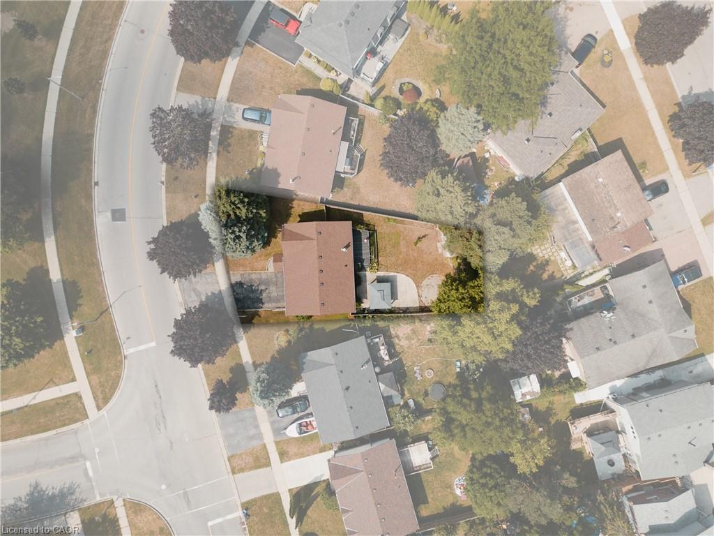 Upper Level-595 Pioneer Drive, Kitchener, ON -