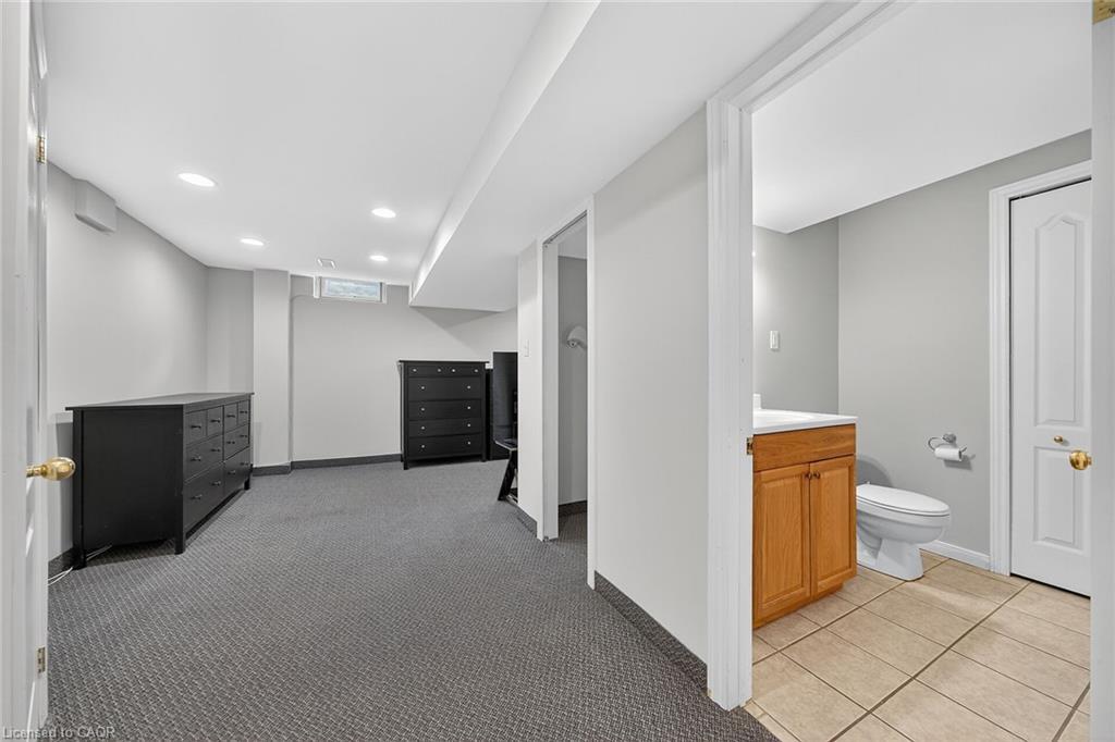 23-7 Southside Place, Hamilton, ON - Indoor