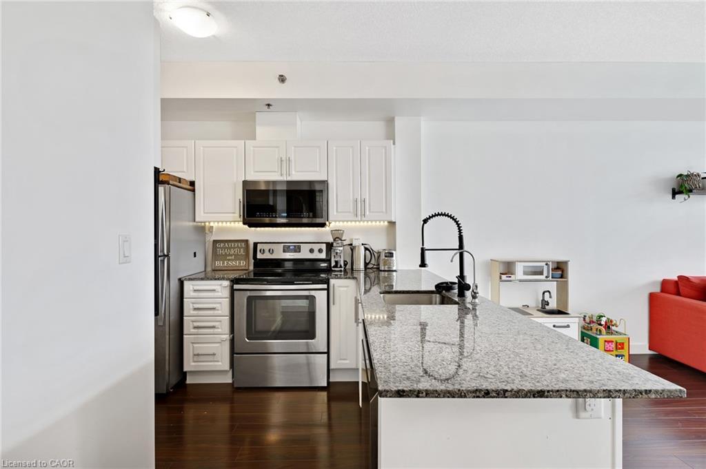 507-150 Water Street N, Cambridge, ON - Indoor Photo Showing Kitchen With Upgraded Kitchen