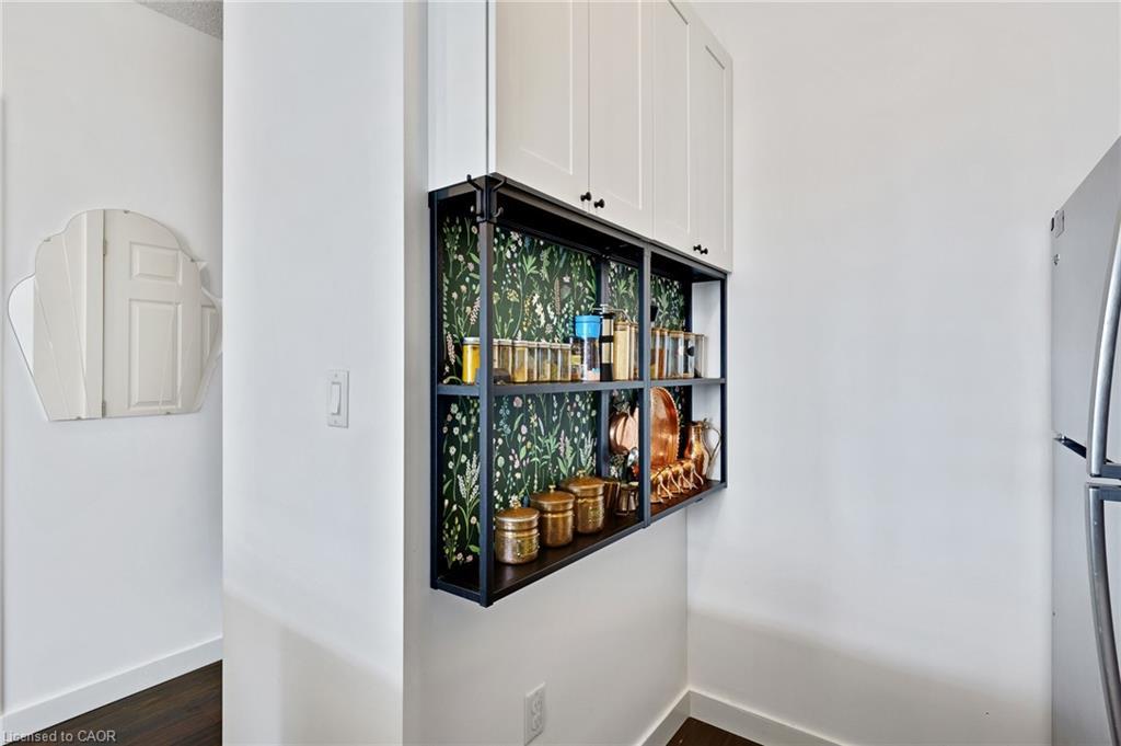 507-150 Water Street N, Cambridge, ON - Indoor Photo Showing Other Room