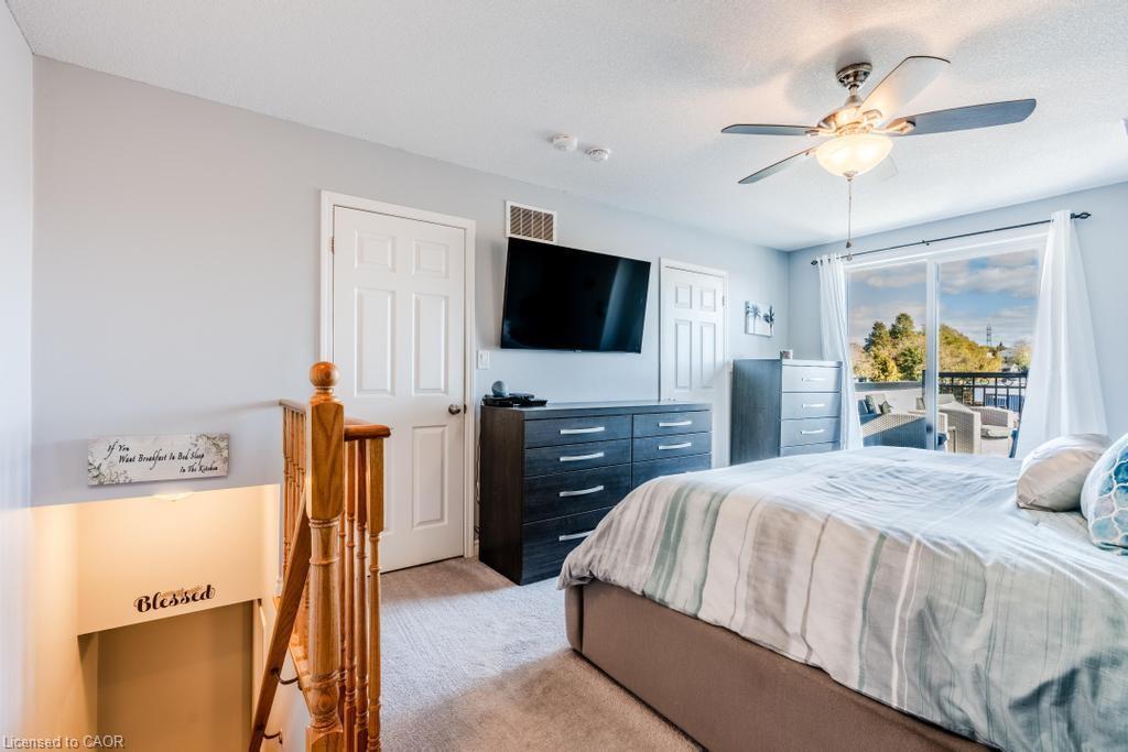 4 Dunsley Way, Whitby, ON - Indoor Photo Showing Bedroom