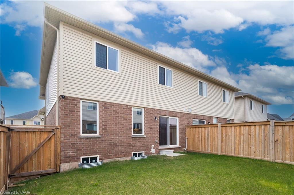 41 Foothills Lane, Stoney Creek, ON - Outdoor With Exterior