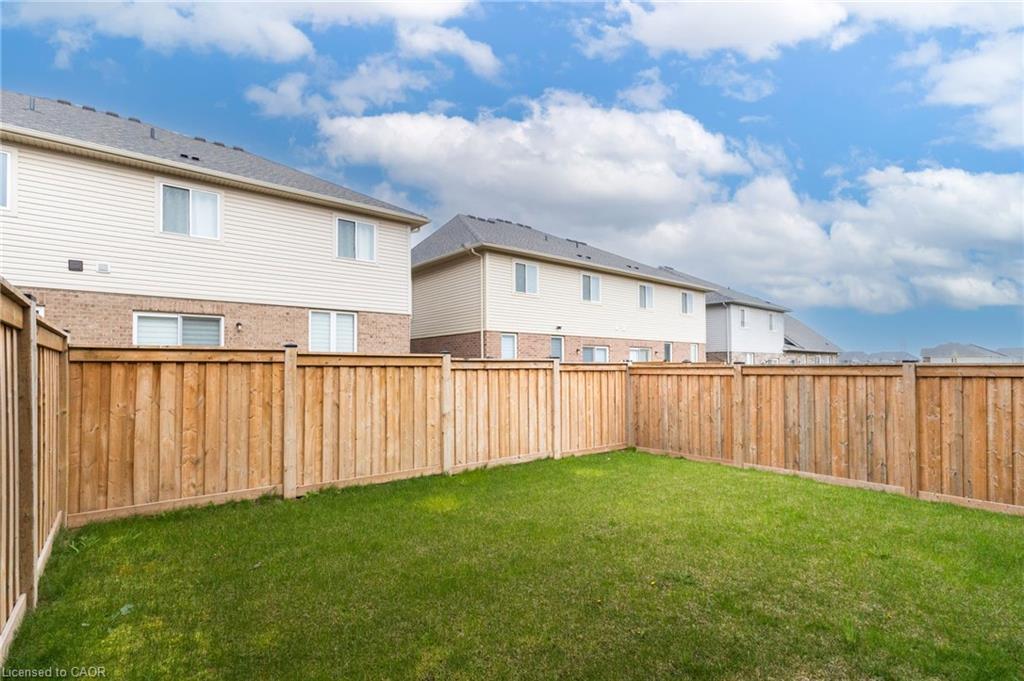 41 Foothills Lane, Stoney Creek, ON - Outdoor