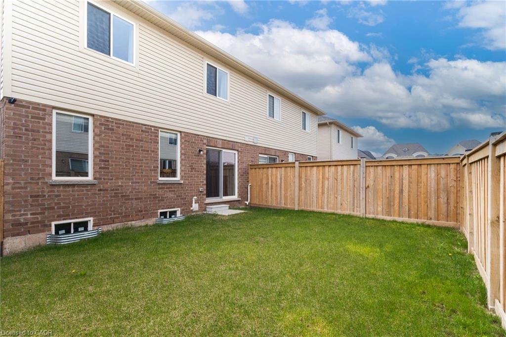 41 Foothills Lane, Stoney Creek, ON - Outdoor With Exterior