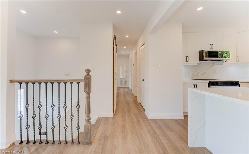 90 Culpepper Drive, Waterloo, ON - Indoor