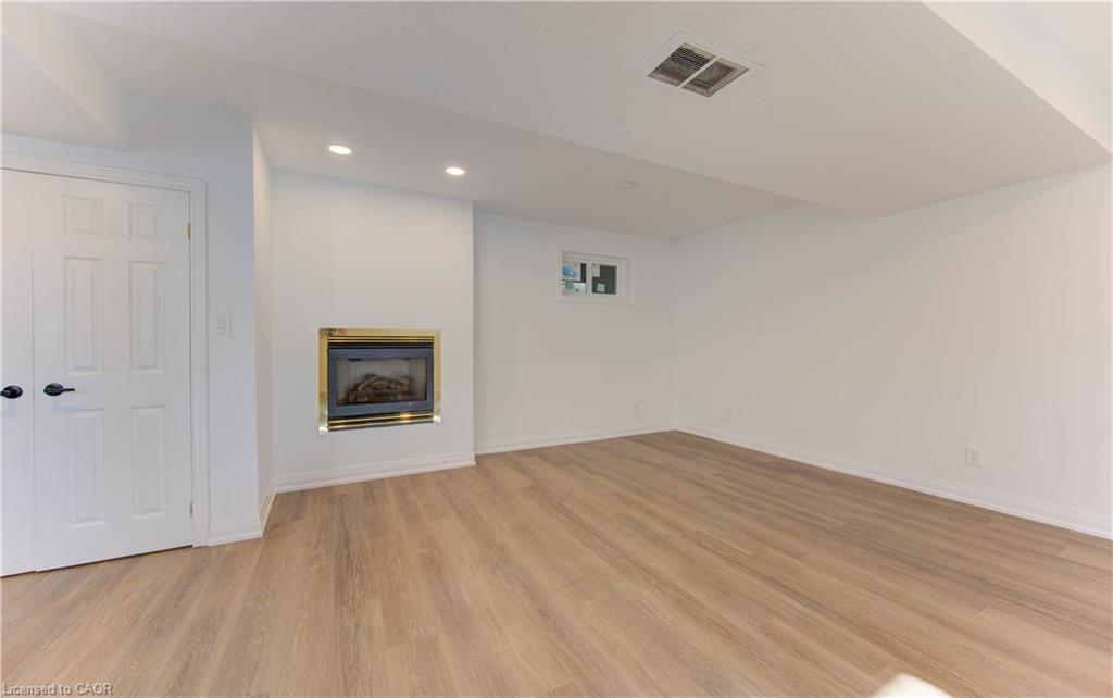 90 Culpepper Drive, Waterloo, ON - Indoor With Fireplace