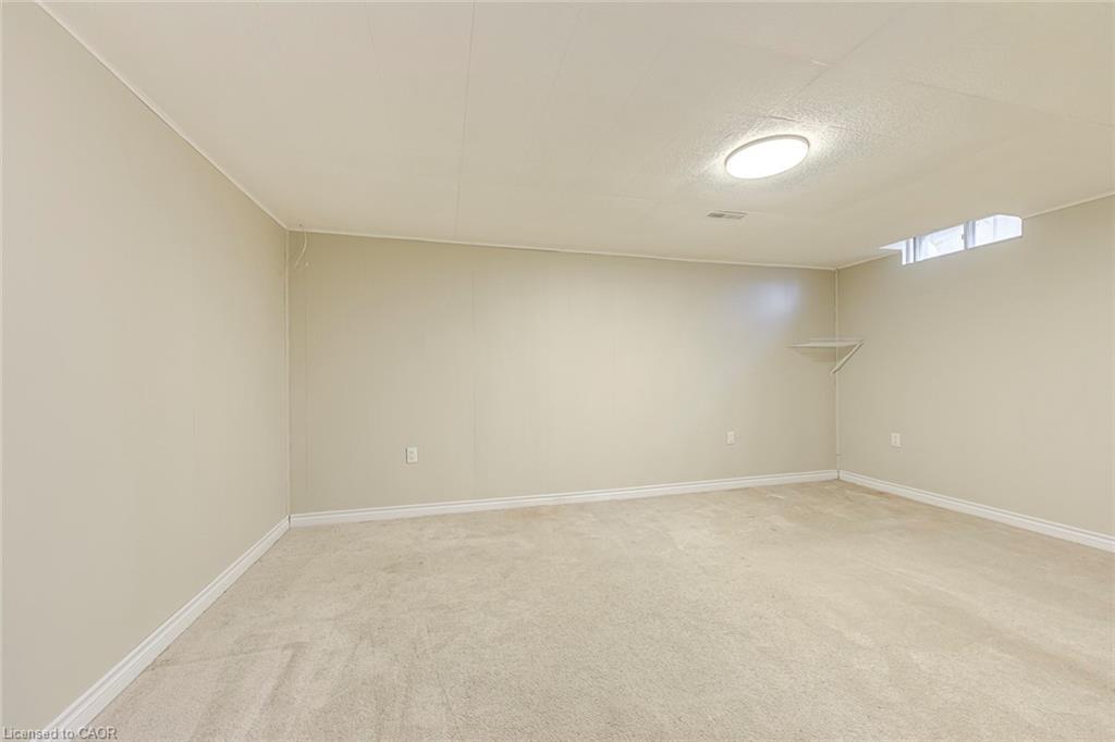 2369 Coldstream Drive, Burlington, ON - Indoor Photo Showing Other Room