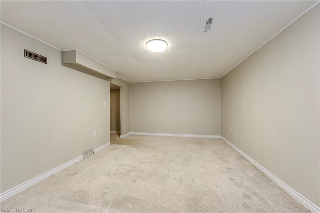 2369 Coldstream Drive, Burlington, ON - Indoor Photo Showing Other Room