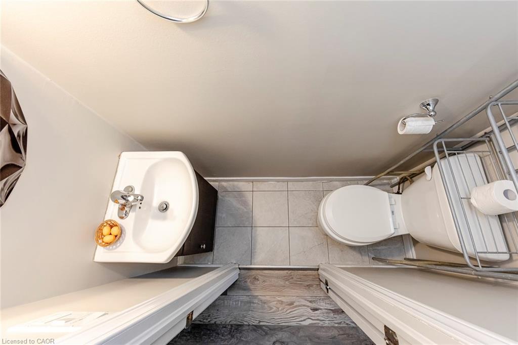 2369 Coldstream Drive, Burlington, ON - Indoor