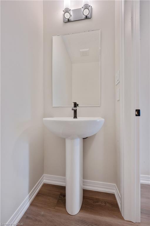 42 Urbane Boulevard, Kitchener, ON - Indoor