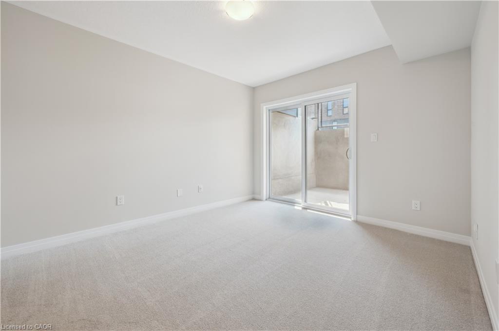 42 Urbane Boulevard, Kitchener, ON - Indoor Photo Showing Other Room