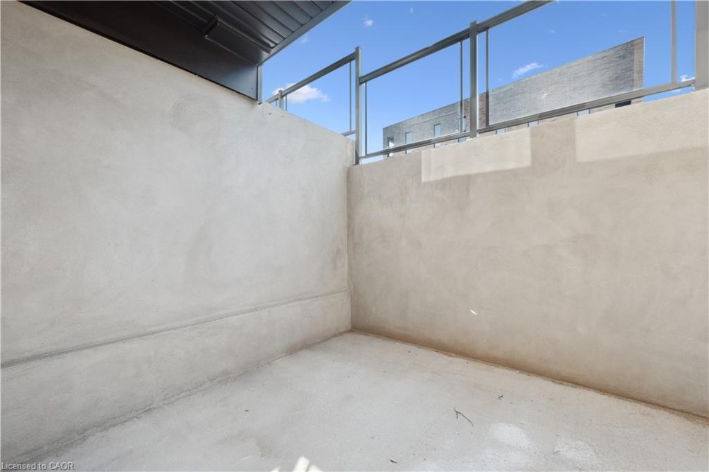 42 Urbane Boulevard, Kitchener, ON - Outdoor With Exterior