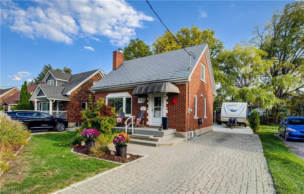 129 Talbot Street, Kitchener, ON - Outdoor