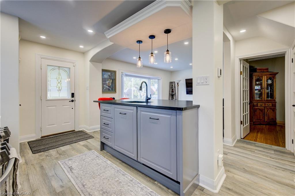 129 Talbot Street, Kitchener, ON - Indoor