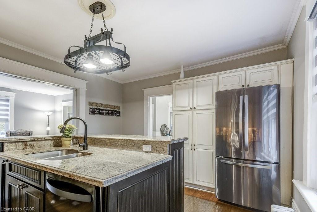 23 Abigail Avenue, Brantford, ON - Indoor Photo Showing Kitchen With Double Sink
