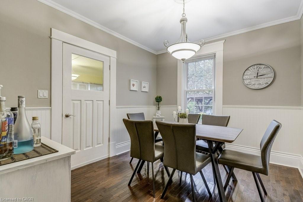 23 Abigail Avenue, Brantford, ON - Indoor Photo Showing Dining Room