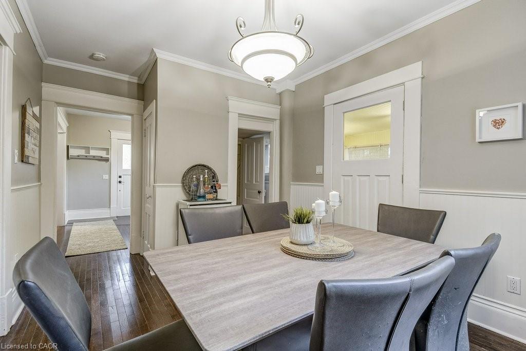 23 Abigail Avenue, Brantford, ON - Indoor Photo Showing Dining Room