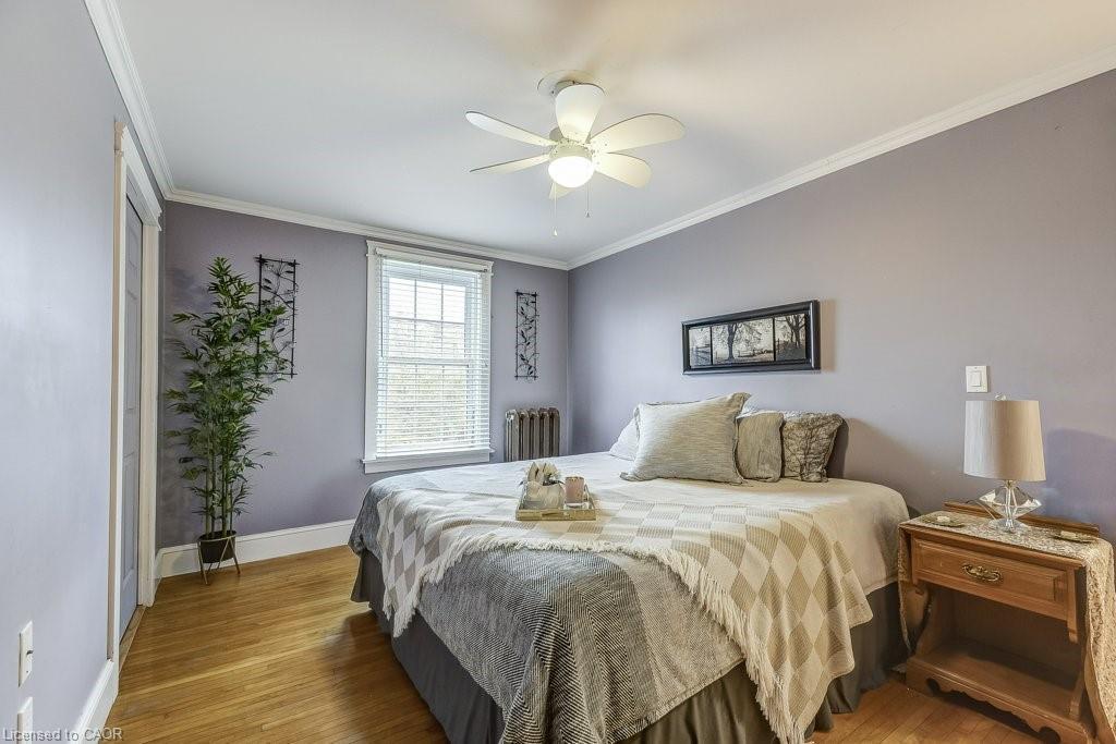 23 Abigail Avenue, Brantford, ON - Indoor Photo Showing Bedroom