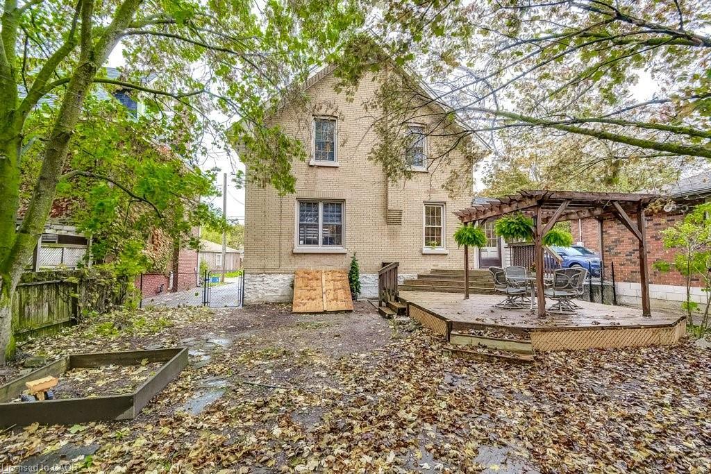 23 Abigail Avenue, Brantford, ON - Outdoor With Deck Patio Veranda