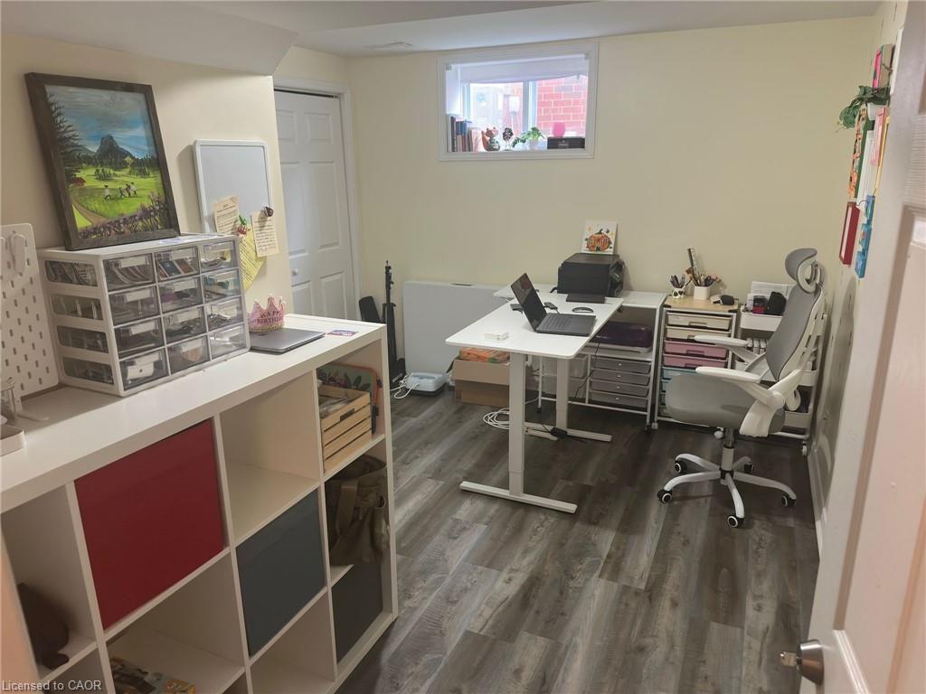 Lower-242 Farley Drive, Guelph, ON - Indoor Photo Showing Office