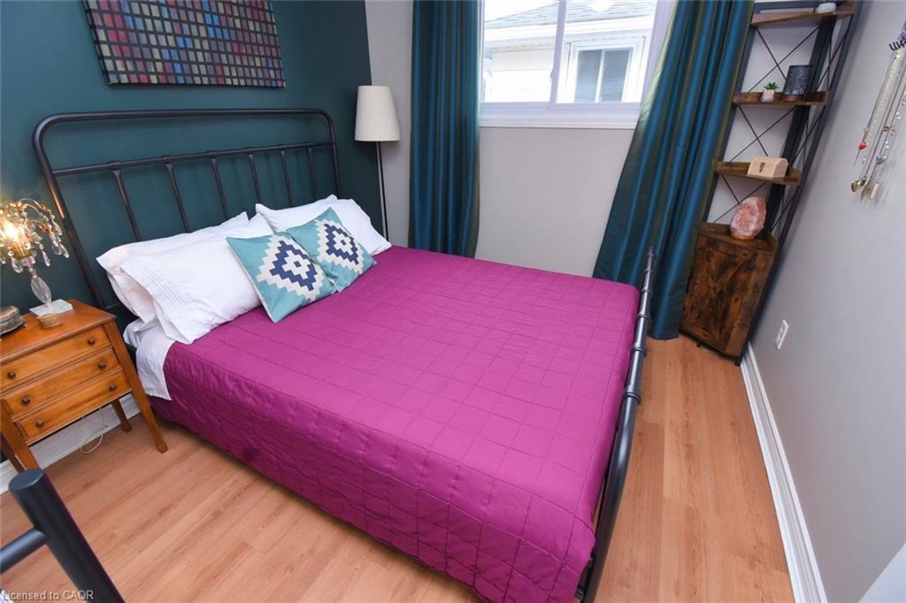 119 Gemini Drive, Hamilton, ON - Indoor Photo Showing Bedroom