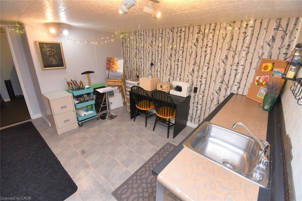 119 Gemini Drive, Hamilton, ON - Indoor Photo Showing Other Room