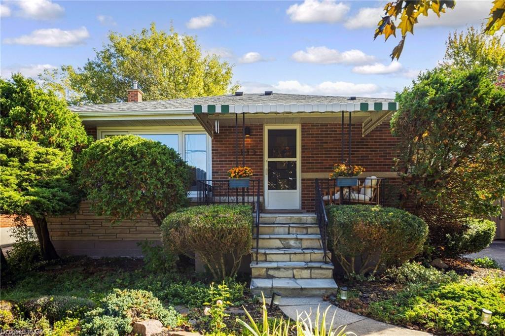 115 Welbourn Drive, Hamilton, ON - Outdoor