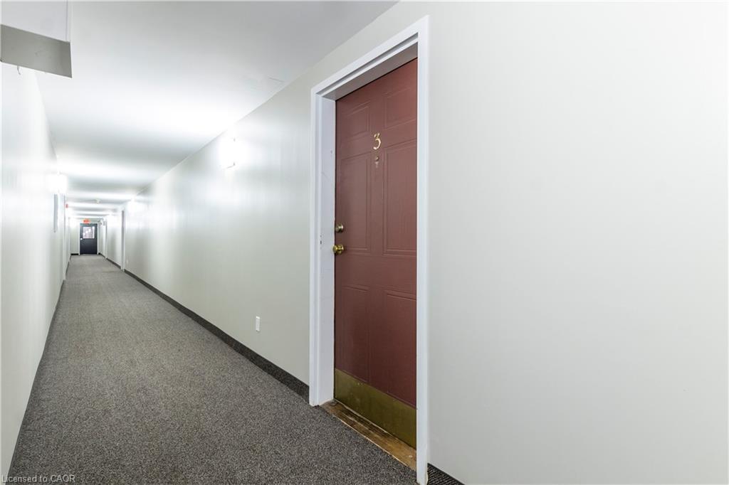 3-136 Conway Drive, London, ON - Indoor Photo Showing Other Room