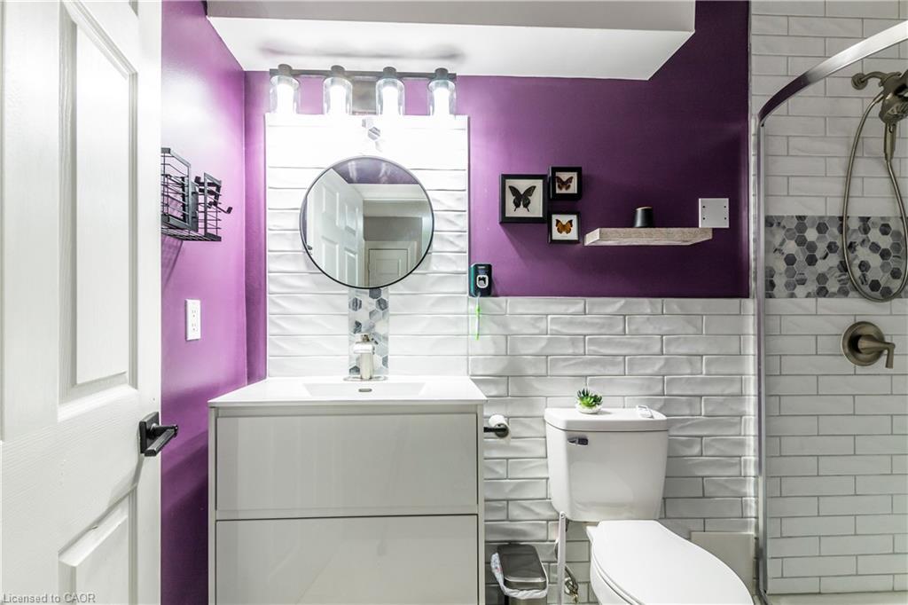 3-136 Conway Drive, London, ON - Indoor Photo Showing Bathroom