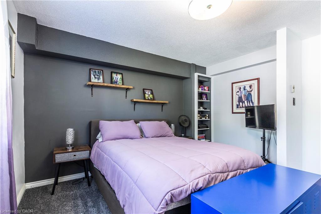 3-136 Conway Drive, London, ON - Indoor Photo Showing Bedroom