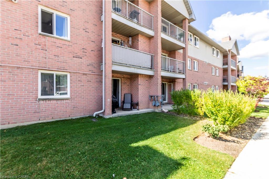 3-136 Conway Drive, London, ON - Outdoor With Exterior