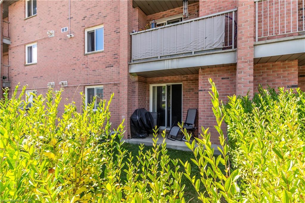 3-136 Conway Drive, London, ON - Outdoor With Exterior