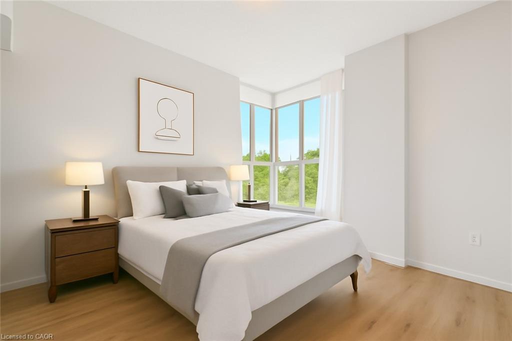 1110 Walden Circle, Mississauga, ON - Indoor Photo Showing Bedroom